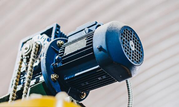 單相電機電容接反會有什么影響？（必看的電機維修方法）
