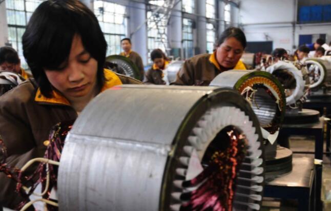 交流電機(jī)和直流電機(jī)的區(qū)別（詳解電機(jī)工作原理及應(yīng)用場(chǎng)景）