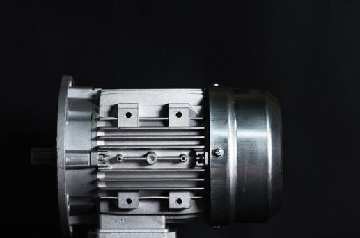 兩相無刷電機(jī)和三相的區(qū)別及其應(yīng)用場景