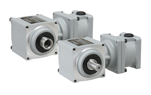 異步電機(jī)與步進(jìn)電機(jī)的區(qū)別是什么？