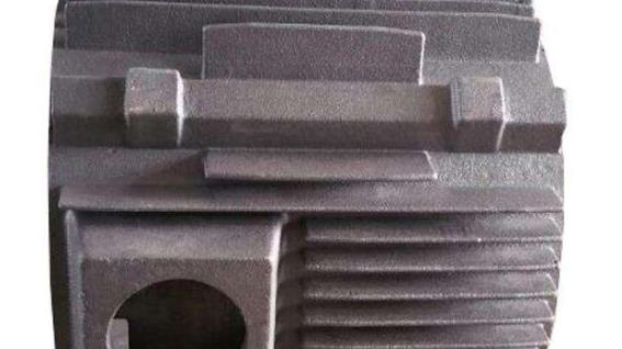 電機(jī)電壓測量電路，電機(jī)電壓測量的實(shí)驗(yàn)設(shè)計(jì)與分析