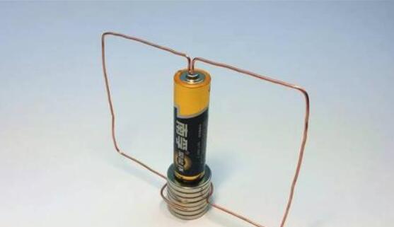 電機(jī)啟動(dòng)電容接反了會(huì)怎么樣，電機(jī)啟動(dòng)電容接反的影響